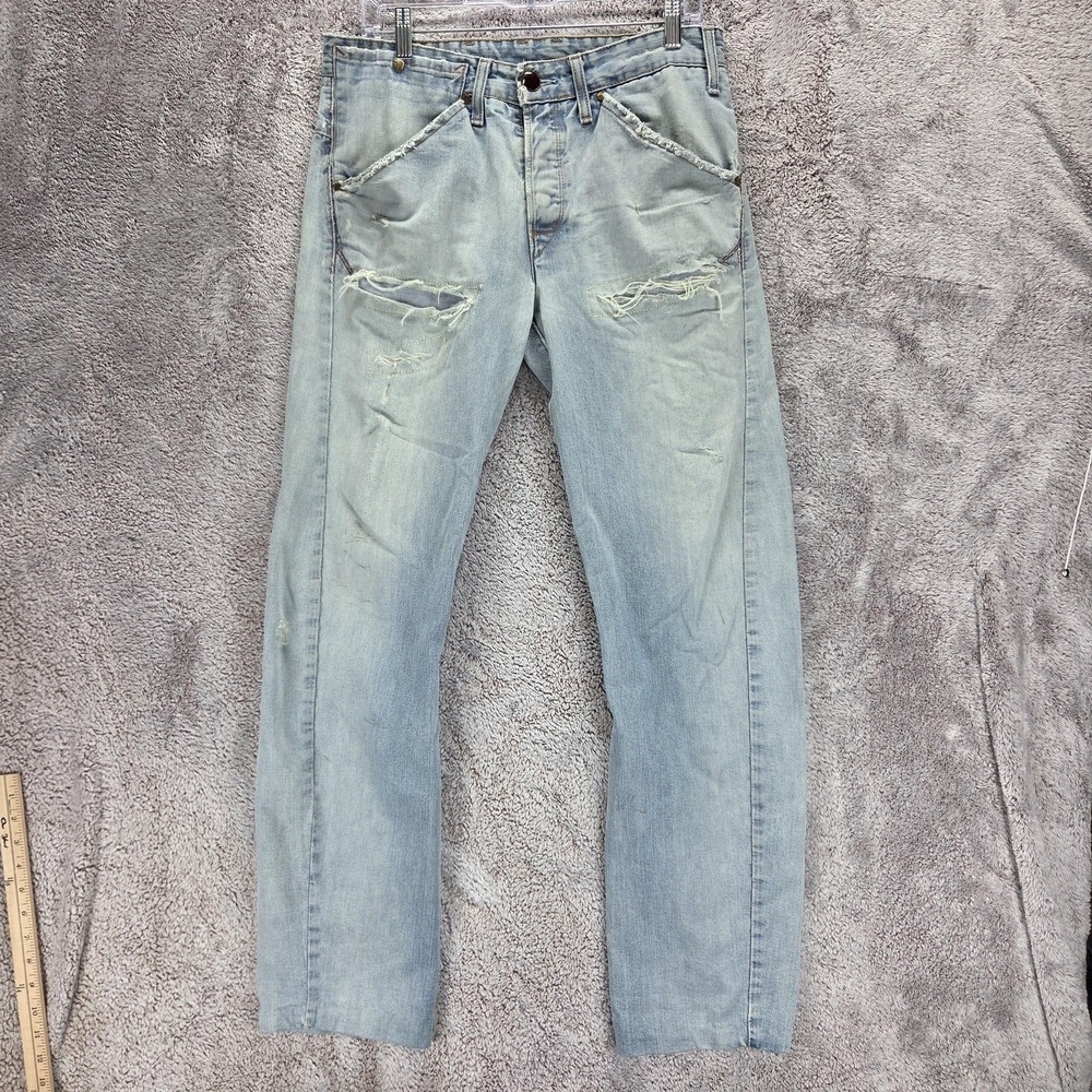 VTG Levis Engineered Jeans Mens Blue Twisted Light Wash Button Fly Fits 32x32